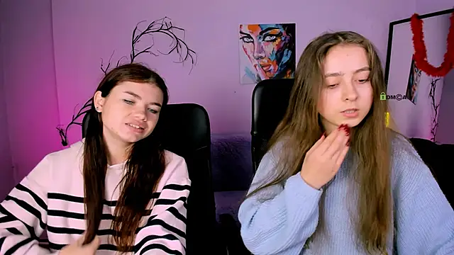 Snapshot of rebecca_smile chatting on November 16, 2025, 1:17 pm rebecca smile online show from November 16, 2025, 1:17 pm