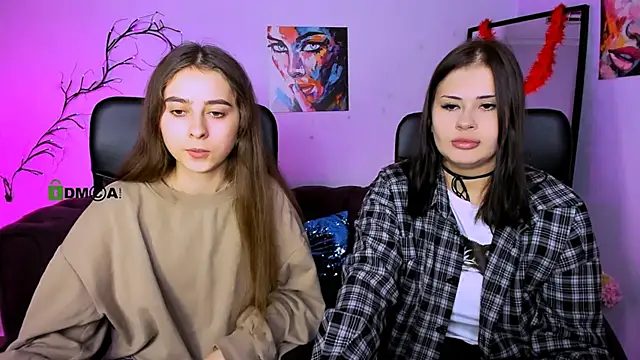 Snapshot of rebecca_smile chatting on December 17, 2025, 8:15 pm rebecca smile online show from December 17, 2025, 8:15 pm