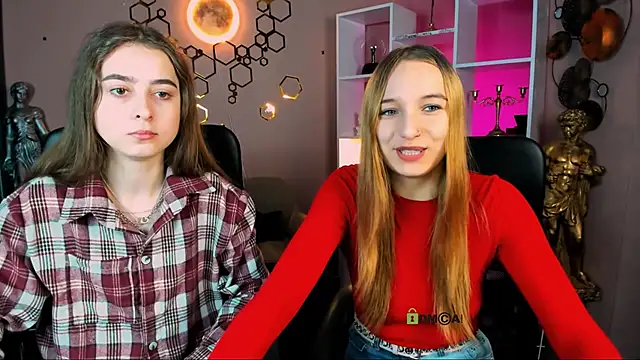 Snapshot of rebecca_smile chatting on December 20, 2025, 10:11 am rebecca smile online show from December 20, 2025, 10:11 am