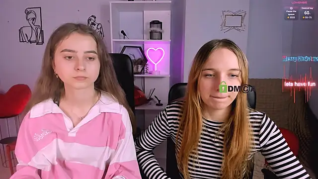 Snapshot of rebecca_smile chatting on January 12, 2026, 2:33 pm rebecca smile online show from January 12, 2026, 2:33 pm