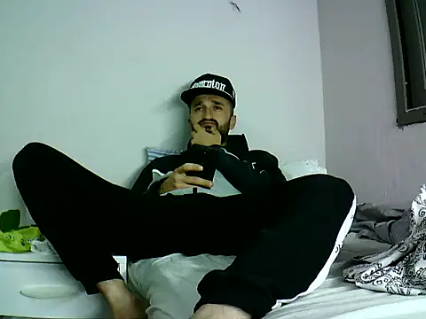 krerem online show from October 25, 2025, 3:51 pm