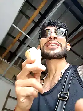 kingbickcockDn online show from October 3, 2025, 3:42 pm