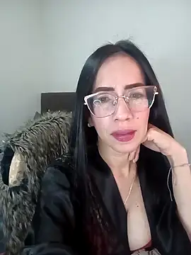 YaraDuartee online show from March 21, 2026, 2:27 am