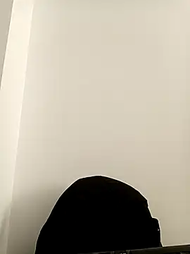 VANESSA  01 online show from November 13, 2025, 12:26 pm