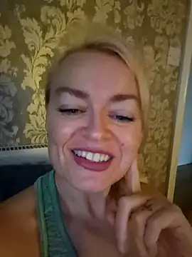 demidelightfulxx online show from November 5, 2025, 8:25 am