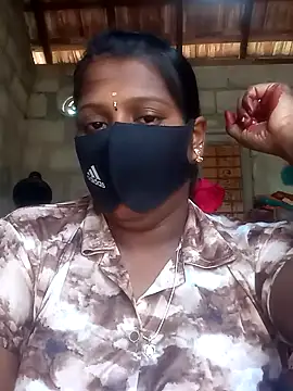 Snapshot of Tamil_Hot_Sandy chatting on November 1, 2025, 5:42 am Tamil Hot Sandy online show from November 1, 2025, 5:42 am