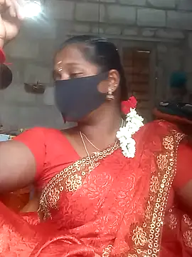 Snapshot of Tamil_Hot_Sandy chatting on November 10, 2025, 3:49 am Tamil Hot Sandy online show from November 10, 2025, 3:49 am