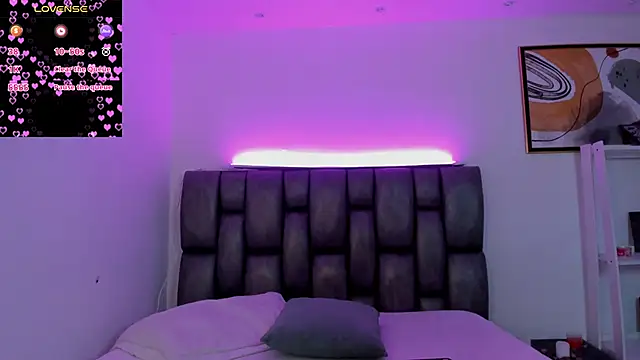 Caroline Millerr online show from January 8, 2026, 7:38 pm