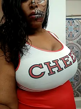 Snapshot of LaNastyy chatting on October 26, 2025, 3:23 am LaNastyy online show from October 26, 2025, 3:23 am