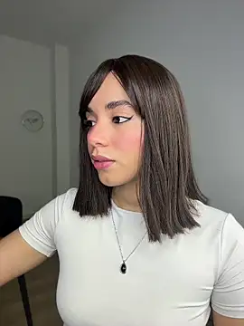 Capricho 01 online show from April 9, 2026, 6:02 pm