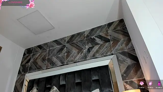 NaylaGrey online show from February 15, 2026, 11:41 am