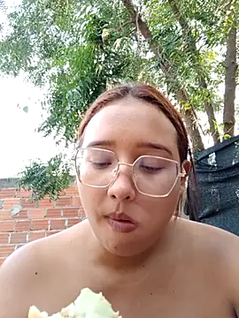 young dairy01 online show from February 18, 2026, 12:23 pm