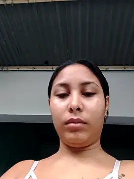 Snapshot of mommy-hot-valeria chatting on October 17, 2025, 1:03 pm mommy-hot-valeria online show from October 17, 2025, 1:03 pm