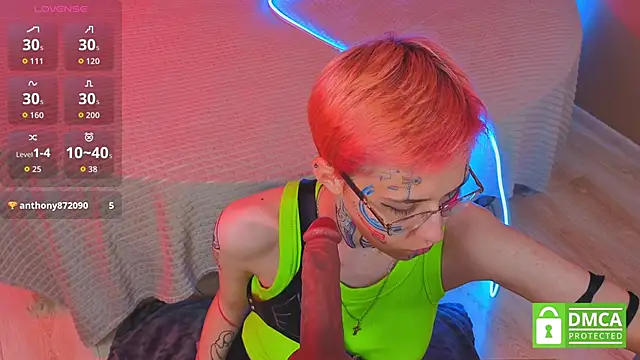 Sharlikiss online show from October 31, 2025, 3:24 pm