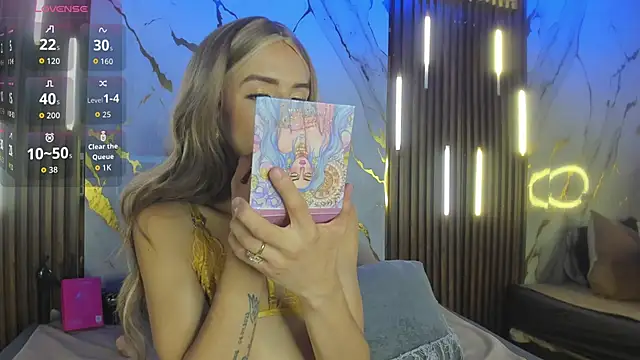 NoahVidall online show from April 15, 2026, 6:42 am