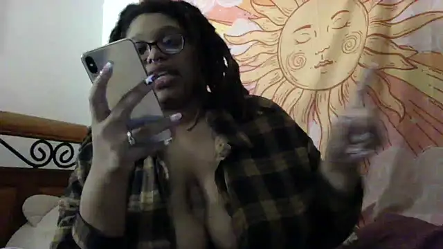 GoddessHoney55 online show from October 8, 2025, 10:51 pm