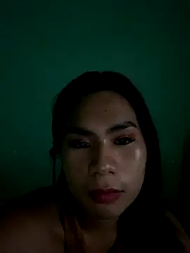 mauie69  online show from October 2, 2025, 6:42 am