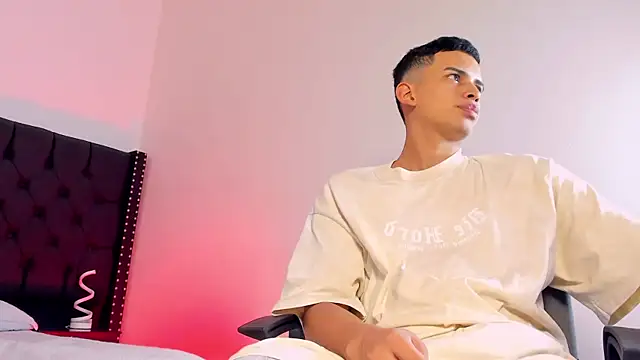 Snapshot of JuanSixx chatting on October 28, 2025, 4:16 am JuanSixx online show from October 28, 2025, 4:16 am