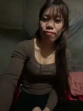 nhinhi-sexy online show from December 4, 2025, 7:11 pm