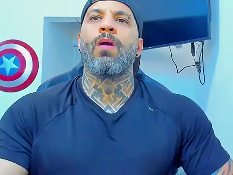 Snapshot of JoshRigby chatting on December 1, 2025, 8:03 pm JoshRigby online show from December 1, 2025, 8:03 pm