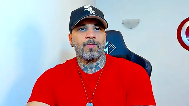 Snapshot of JoshRigby chatting on June 26, 2026, 7:40 pm JoshRigby online show from June 26, 2026, 7:40 pm