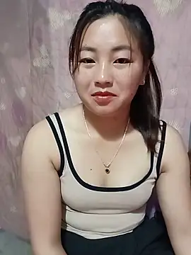 Snapshot of buddy-sexy chatting on May 19, 2026, 12:27 am buddy-sexy online show from May 19, 2026, 12:27 am