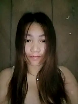 min-xinh online show from November 5, 2025, 7:58 pm