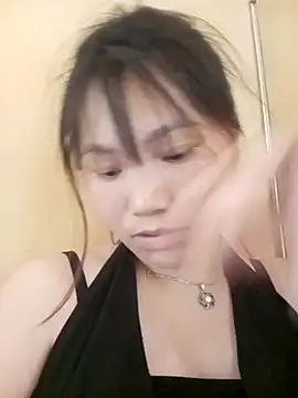 min-xinh online show from April 11, 2026, 8:51 am