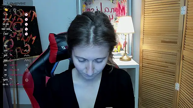 Snapshot of CamillaDreamer chatting on June 29, 2026, 7:03 pm CamillaDreamer online show from June 29, 2026, 7:03 pm