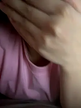 Snapshot of Mins_kute99 chatting on October 16, 2025, 9:54 am Mins kute99 online show from October 16, 2025, 9:54 am