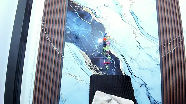 angelinee39 online show from December 5, 2025, 9:29 am