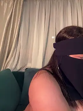 Laila 11111 online show from February 9, 2026, 7:29 pm