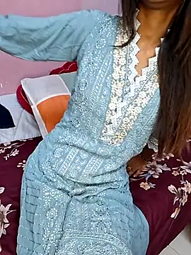 Snapshot of Nencycute1 chatting on September 29, 2025, 5:56 am Nencycute1 online show from September 29, 2025, 5:56 am