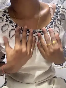 Snapshot of Nencycute1 chatting on October 6, 2025, 2:47 pm Nencycute1 online show from October 6, 2025, 2:47 pm