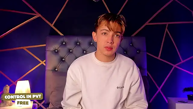 Snapshot of Lian_Miller1_ chatting on February 28, 2026, 12:28 pm Lian Miller1 online show from February 28, 2026, 12:28 pm