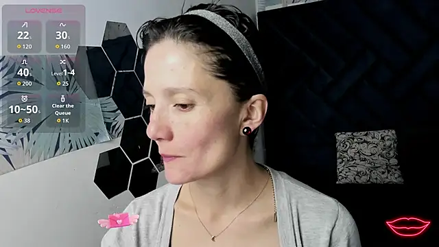 Valery More   online show from January 9, 2026, 12:30 pm