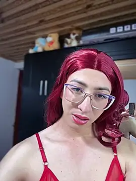 Snapshot of NICOLLE__12 chatting on July 11, 2026, 9:49 pm NICOLLE 12 online show from July 11, 2026, 9:49 pm