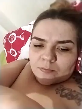 Snapshot of coral_marley chatting on December 18, 2025, 5:02 am coral marley online show from December 18, 2025, 5:02 am