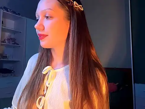 EmiIyKitty online show from October 12, 2025, 7:57 pm