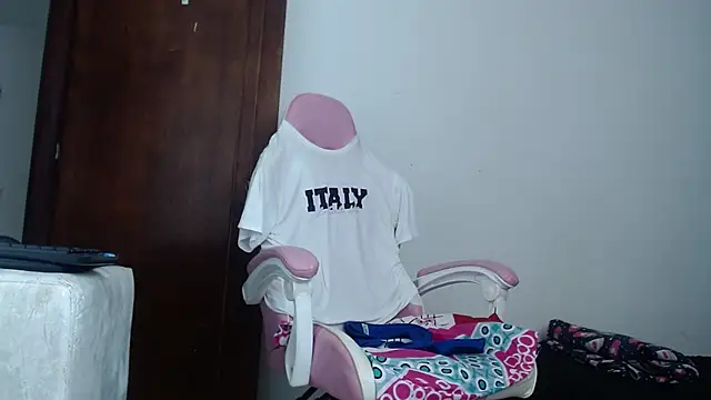 Snapshot of Adrew_fox chatting on October 23, 2025, 5:33 pm Adrew fox online show from October 23, 2025, 5:33 pm