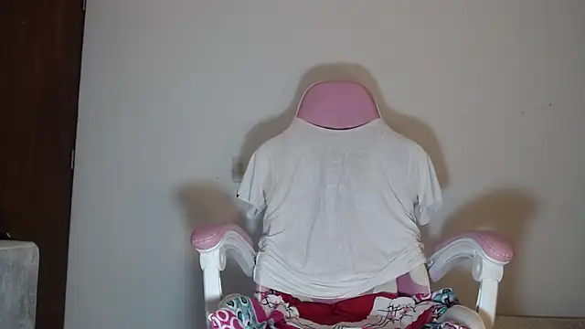 Snapshot of Adrew_fox chatting on November 13, 2025, 7:13 pm Adrew fox online show from November 13, 2025, 7:13 pm