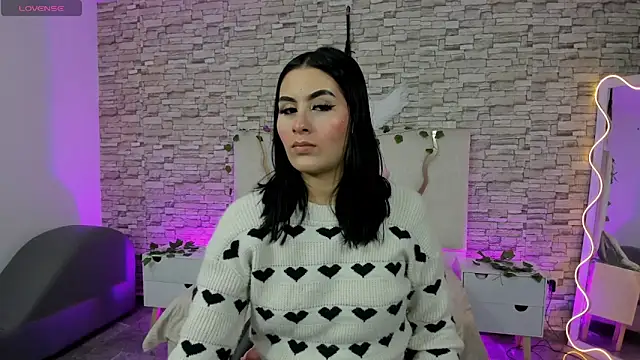 casse tay online show from April 14, 2026, 3:23 am