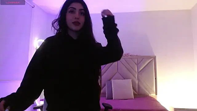 Snapshot of Ixchel_tay chatting on November 28, 2025, 3:20 am Ixchel tay online show from November 28, 2025, 3:20 am