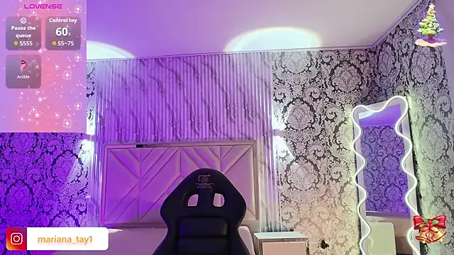 Snapshot of Ixchel_tay chatting on December 4, 2025, 4:11 am Ixchel tay online show from December 4, 2025, 4:11 am