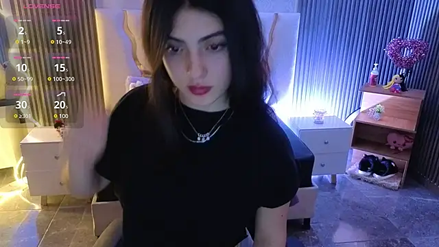 Snapshot of Ixchel_tay chatting on June 1, 2026, 4:14 am Ixchel tay online show from June 1, 2026, 4:14 am