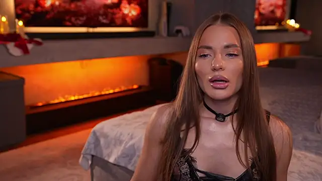 Snapshot of AlexisGraysX chatting on November 12, 2025, 10:09 pm AlexisGraysX online show from November 12, 2025, 10:09 pm