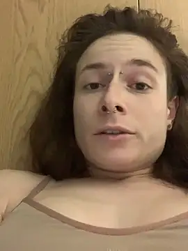 GoldenPussy1329 online show from February 27, 2026, 2:33 am