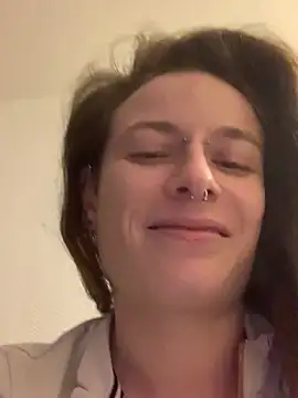 GoldenPussy1329 online show from March 6, 2026, 11:12 pm