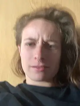 GoldenPussy1329 online show from March 28, 2026, 5:12 pm