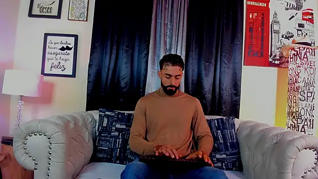 Kael Bronte online show from October 21, 2025, 10:27 am